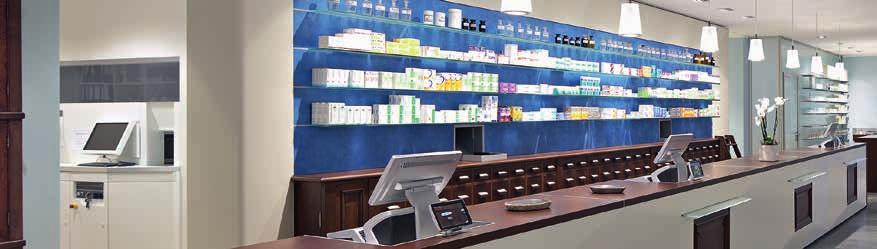 Ecco come una farmacia mette al sicuro i suoi medicinali Persone autorizzate: 2 farmacisti, 4 impiegati, impresa di pulizie esterna Edificio: 310 m 2 di superficie in affitto (negozio e magazzino)