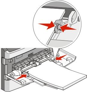 Caricamento della carta e dei supporti speciali 39 4 Premere la linguetta situata sulla guida della larghezza a destra per regolare le guide finché non toccano leggermente i lati della risma.