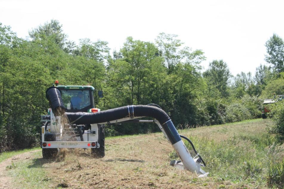 Erba e biogas Le biomasse erbacee richiedono una serie di passaggi da eseguire prima della valorizzazione energetica: raccolta