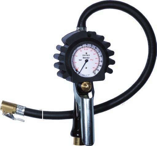 INFLATOR & PRESSURE GAUGES MISURATORI DI PRESSIONE EURODAIMO 1975 CEE Model approved according to European Directive 86/217/EEC Scale: bar graduated only (0.7-6) Hose: n.