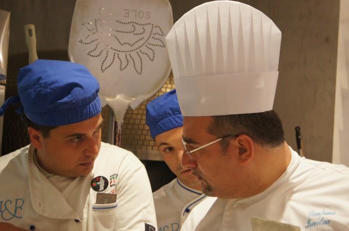 Mors e Rimorsi, Gianfranco Iervolino con Giuseppe Folgore Grande qualità anche nella pizzeria Morsi e Rimorsi della famiglia