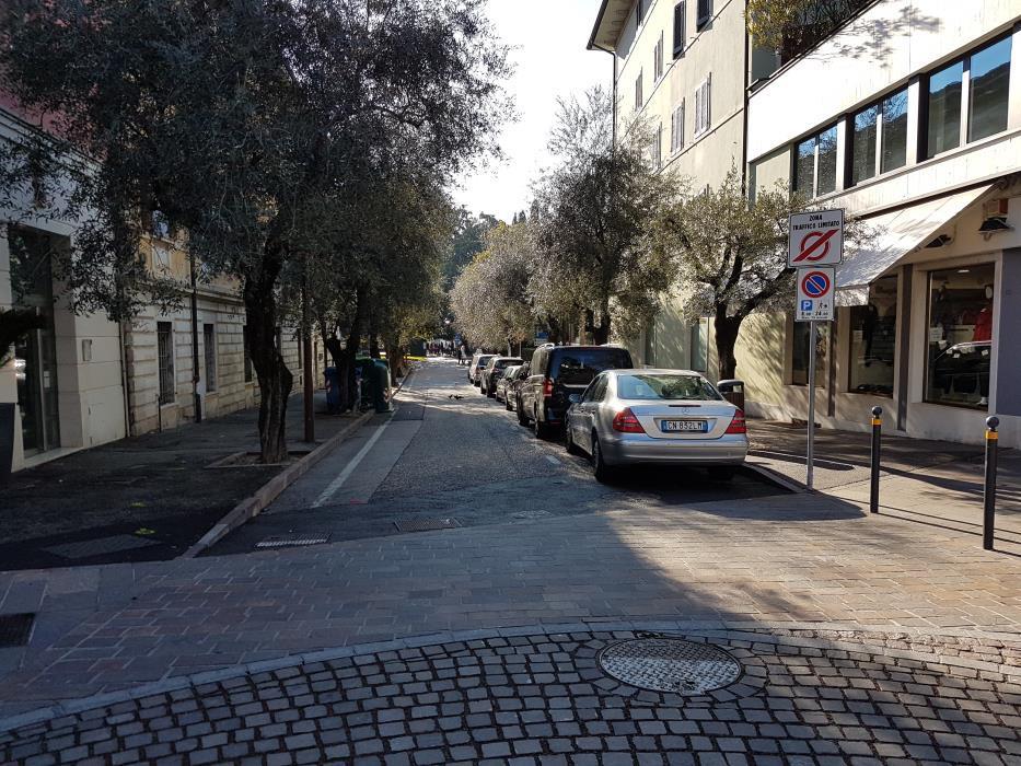 Nuovo arredo urbano di «Via Scaligero» Nuova