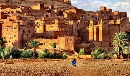 Itinerario di viaggio 26 aprile: Marrakech Ouarzazate 200 km (3h) Mattina: ritiro auto a