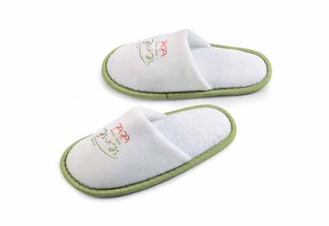 Taglia: 5/7 Opzioni: SENSE100 - neutro Baby robe Materials: 100% cotton velour towel 400 gsm - digital print embroidery 3,93" x 3,93" Size: