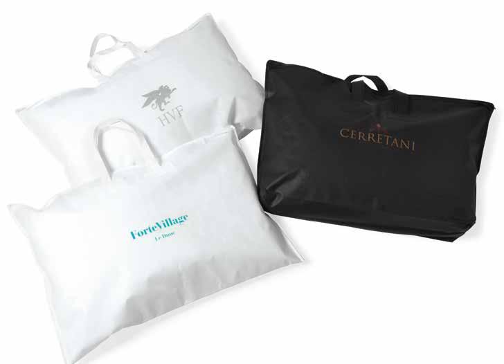 cuscino Pillow bag Sacco per coperte Blanket bag Materiali: TNT Colori: LB95317 - bianca,