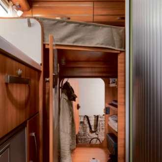 HYMER Van & Van S 23 Comodità sia in bagno che a letto Perfetta atmosfera abitativa di stile e gran classe.