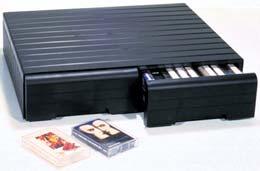 KDV-224 Contenitore per Cassette Video Può contenere 24 cassette VHS