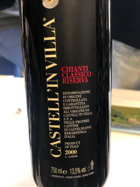 Castell Invilla 2000 Vintage di Montepepe 2012 Un bianco da invecchiamento a base di vermentino 70%, viogner 30.