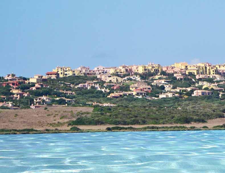 Stintino STINTINO Aparthotel, Residence, Vista panoramica del residence Stintino Country Paradise è uno dei complessi più rinomati ed esclusivi della Sardegna.