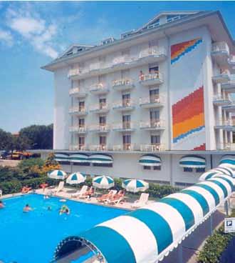 SPECIALE 50 metri dalla spiaggia LIDO DI JESOLO HOTEL MAXIHERON & MINIHERON Piazza Marina dal 19/05 al 26/05 dal 30/06 600 al 07/07 320 400 480 dal 26/05 al 02/06 340 400 500 dal 02/06 al 09/06 dal