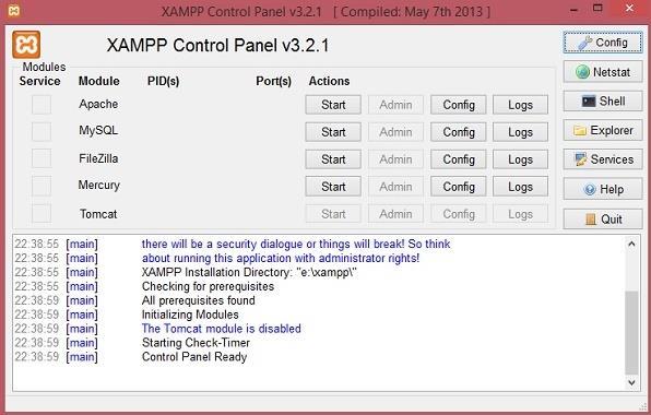 Per adesso non azioniamo niente, perché dobbiamo ancora scaricare il CMS. Controlliamo solo che il pannello di controllo di XAMPP si apra regolarmente.