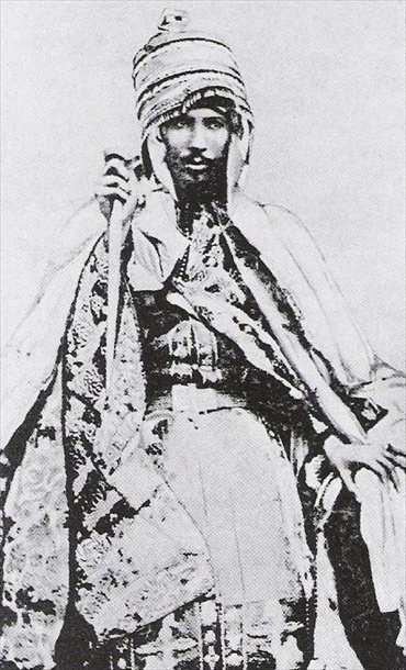1887Il primo scontro: Malgrado possedessimo la mitragliatrice a Dogali veniamo sconfitti da Alula. 1889 Ω Giovanni IV.Succede Menelik.