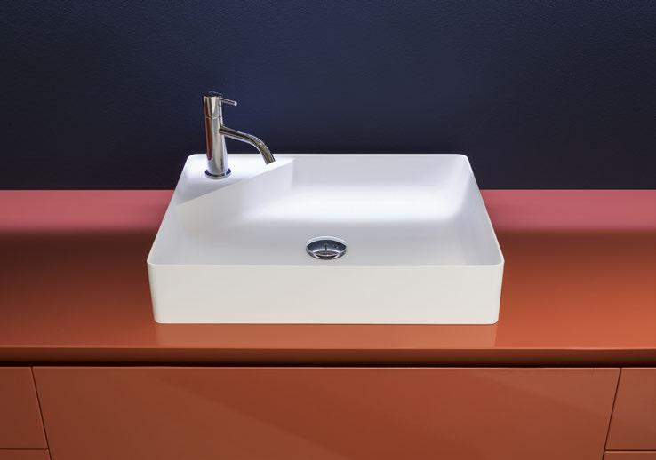 SIMPLO lavabi / sinks p40 Verniciabile esternamente in tutti i colori del nostro campionario Can be externally lacquered in all colors of our collection p47 p54 54 42 11 42 54 SIMPLO54