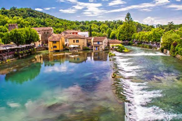 30 e tempo per un po di relax nel centro benessere dell hotel In serata, trasferimento (previsto per Imprenditori e Accompagnatori) in pullman privato per la cena di Confindustria Umbria che si terrà