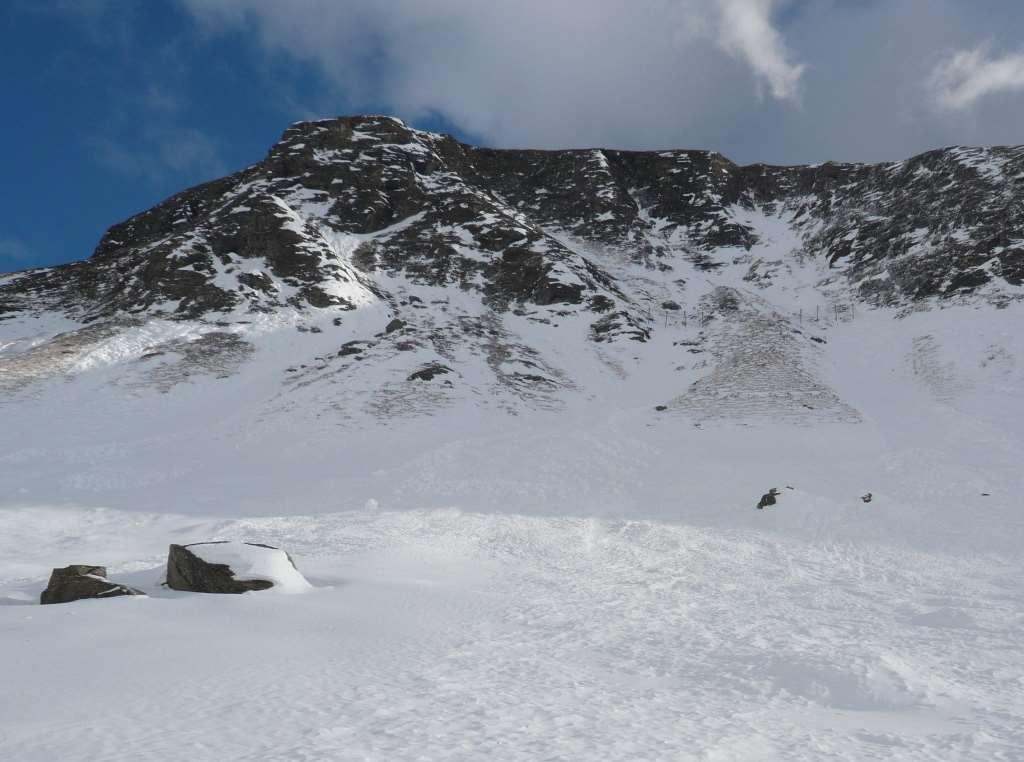 NEVE SCARSA E ALTI