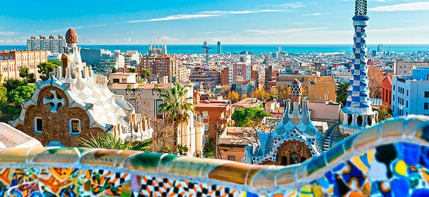 BARCELLONA VISITA DELLA CITTà Lasciatevi conquistare dal fascino di Barcellona con un escursione che vi farà apprezzare i principali monumenti della città catalana.