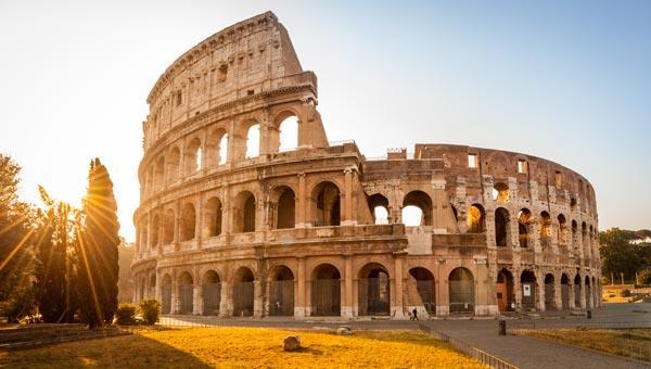 CIVITAVECCHIA GRAN TOUR DI ROMA, CITTÀ ETERNA Quest escursione combina due dei più importanti aspetti di Roma: il mondo cristiano e quello antico.