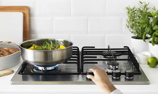 Grazie alle 4 manopole laterali puoi adattare facilmente il calore ai cibi che stai cucinando.