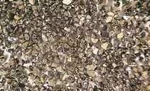 tra gli abrasivi più taglienti il carburo di silicio è il più indicato nel campo della lavorazione di metalli non ferrosi, pietre, marmi refrattari ecc.