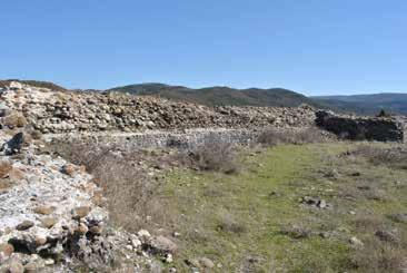 histori & arkeologji - HELIDON SOKOLI 57 Foto 5.Castrumi i Vigut të marrin përparësi fortifikimet malore.