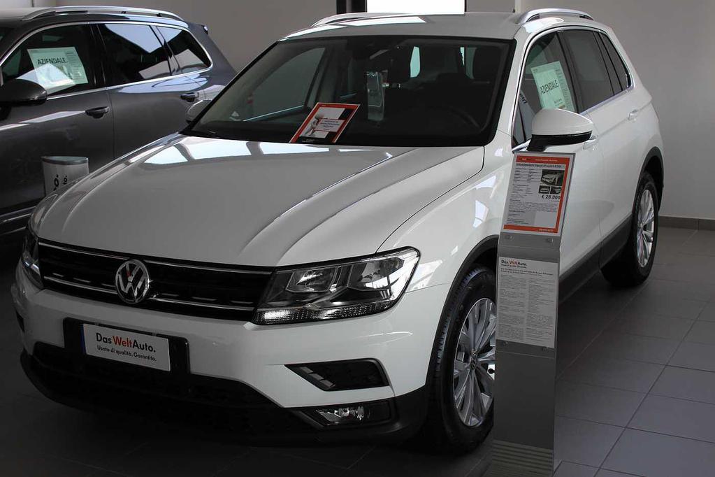 Volkswagen Tiguan II 2.0 TDI Business BMT Tiguan 2ª serie Immatricolazione: 5/ 2018 KM: 52 Colore: BIANCO pastello Carrozzeria: Fuoristrada Cilindrata: 1968 Prezzo: 28.