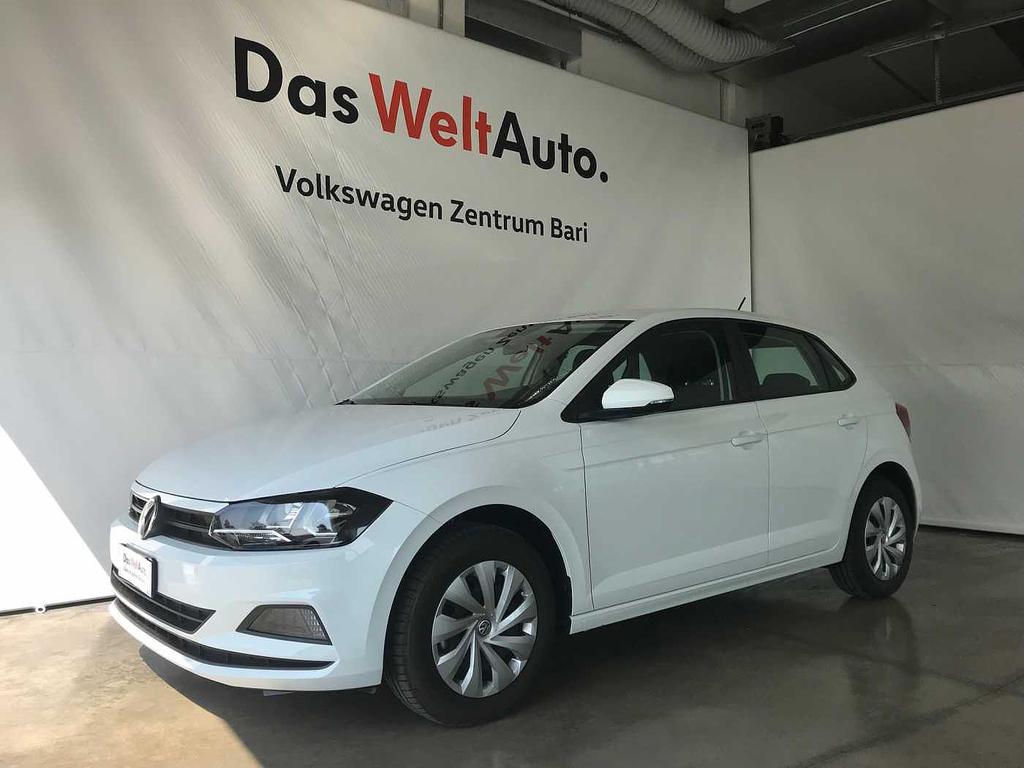 Volkswagen Polo VI Business 1.6 TDI 5p. Trendline BlueMotion Technology Polo Immatricolazione: 5/ 2018 KM: 10 Colore: Pure White pastello Carrozzeria: Berlina Cilindrata: 1598 Prezzo: 14.