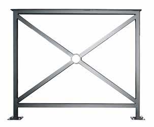 La barriera può essere fornita modulare o singola. Le parti metalliche sono zincate e verniciate Barrier made of two tubular steel supports. Panels are made by a cruising in plate.