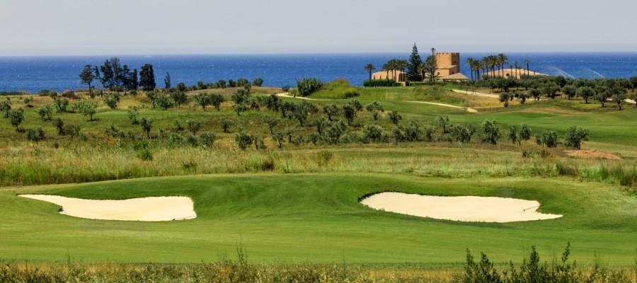 IL PROGRAMMA Sicilia, 14-18 Novembre 2018 Verdura Golf Il Resort con i suoi due percorsi da 18 buche e uno da nove executive offre un esperienza golf ai massimi livelli immersi in un contesto