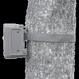Installazione con cinghia Chiudere il coperchio e collocare la fotocamera su un albero o un palo a circa 3 ft (90 cm) di altezza.