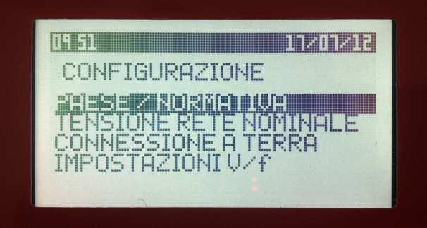 FW) e la versione di firmware display (Ver.FWD) Figura 13 Figura 14 Le versioni firmware (Ver.FW) AAY1000A possono essere impostate per essere conformi alla Delibera 84/2012/R/EEL.