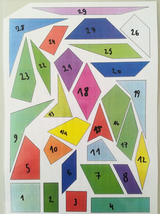 11) Individua sei figure sul cartellone che hanno quattro lati di lunghezze diverse tra loro. 12) Individua sette figure sul cartellone che hanno le diagonali che si tagliano a metà.