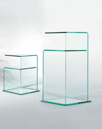 Dimensioni/Dimensions: Ø 60 x 58 h. elle tavolino Tavolino terminale composto da 2 elementi in vetro extrachiaro curvato sp.