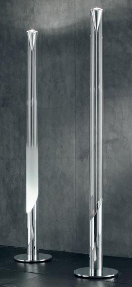lux piantana Piantana in vetro pirex, basamento in alluminio cromato, dotata di lampada alogena 100W e dimmerabile. Floor lamp in Pirex glass with aluminium chromed base.