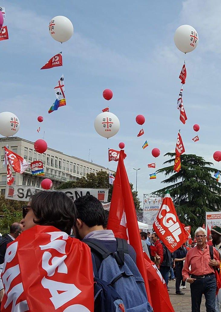 CAPITOLO 2 LA CGIL LOMBARDIA La CGIL Lombardia per il sistema confederale lombardo La CGIL Lombardia: 1.