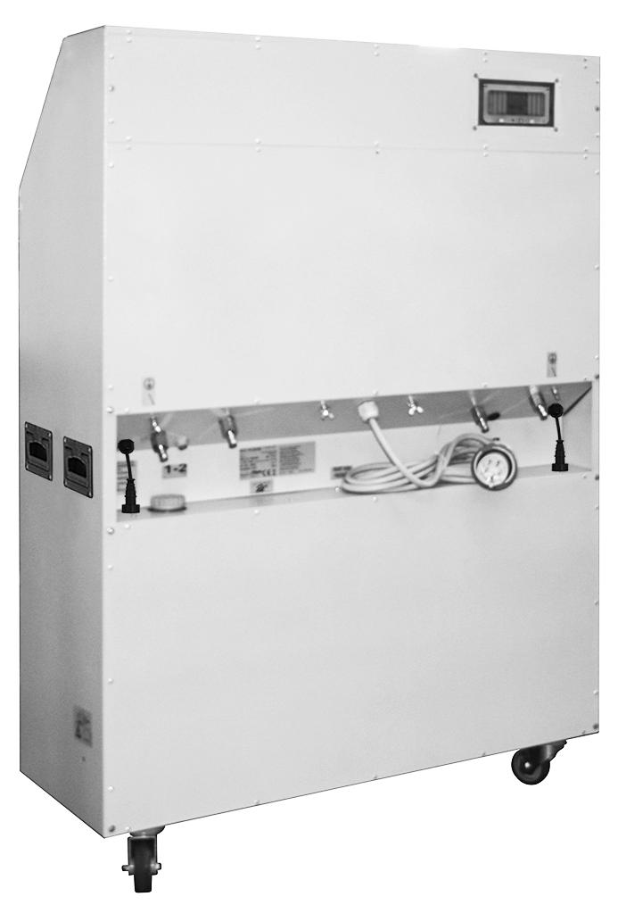 Conduttura verso lo scambiatore di calore esterno 5 Serbatoio di compensazione con coperchio avvitabile per il circuito dell'acqua 6