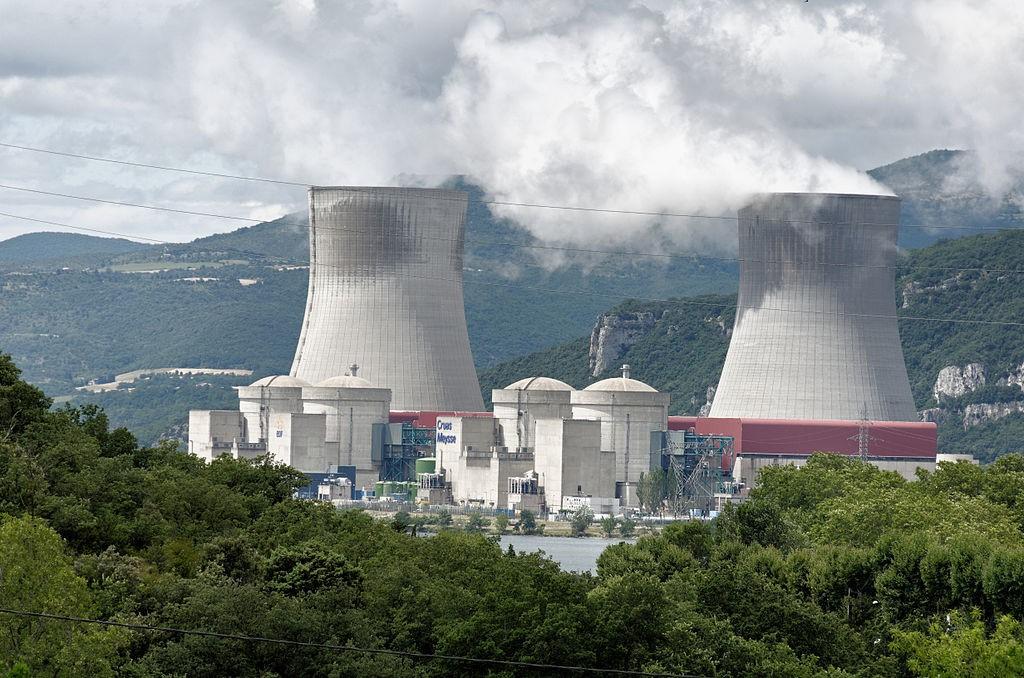 L IMPIANTO DELLA CENTRALE NUCLEARE CRUAS-MEYSSE La centrale nucleare Cruas-Meysse è un impianto degli anni ottanta dotato di 4 reattori da 900MW del tipo PWR (reattori ad acqua pressurizzata) che