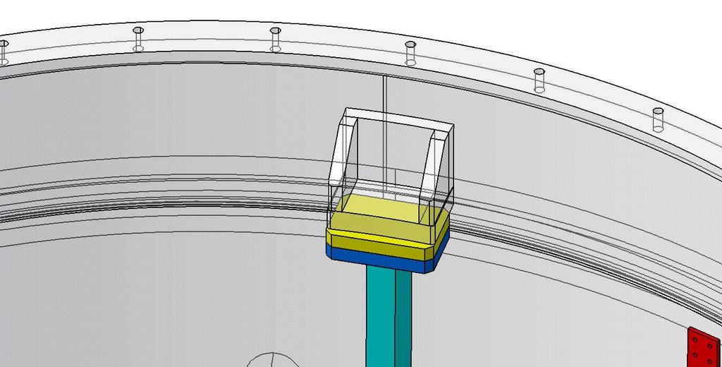 Nota: Supporti interni collegati alla camera da vuoto Nel particolare la connessione tra uno dei supporti superiori e l anello della camera da vuoto che andrebbe ridisegnato per i seguenti motivi: