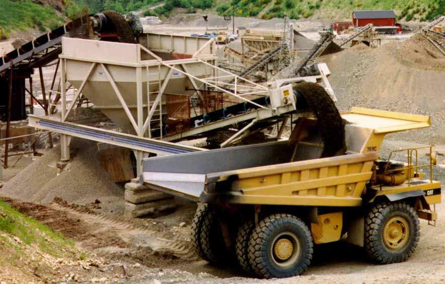 per lo stesso tipo di attività, effettuato con materiali e metodiche o macchinari differenti; ad esempio relativamente al settore Construction Sand and Gravel è presente Bulk loading SCC 3-05-025-06,