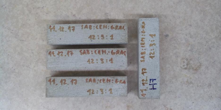 Politecnico di Torino Dipartimento di Ingegneria Strutturale, Edile e Geotecnica Laboratorio Didattico Sperimentale Sicurezza Strutturale determinazione del modulo elastico statico 1.