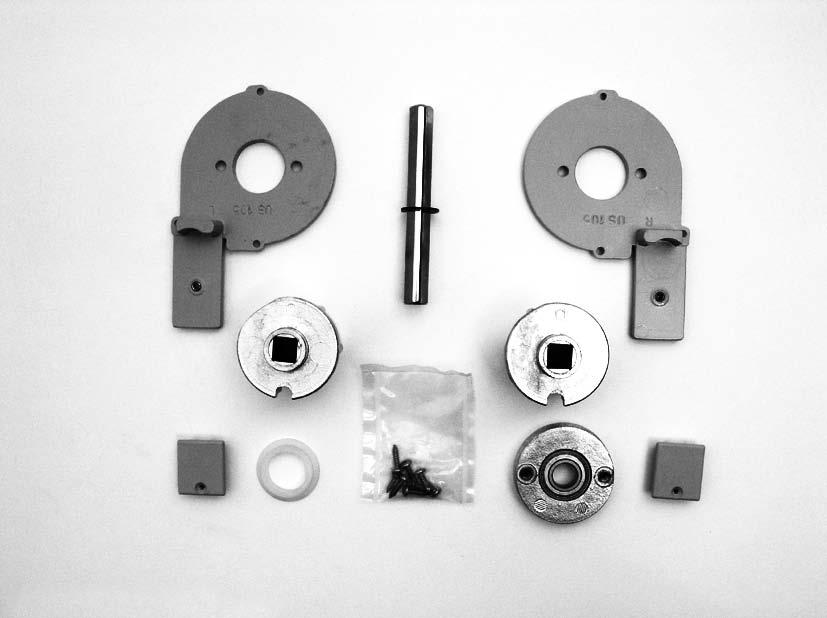 US1010/4 per accoppiamento per mod. Universal US3510 con guide laterali in alluminio. Da utilizzare per giuntare due tende posizionate ad una distanza massima di 40mm l una dall altra.