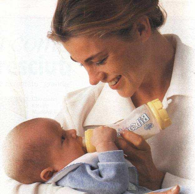 (JAMA 2001; BMJ 2001) La competenza del personale di assistenza nella gestione dell allattamento al seno risulta