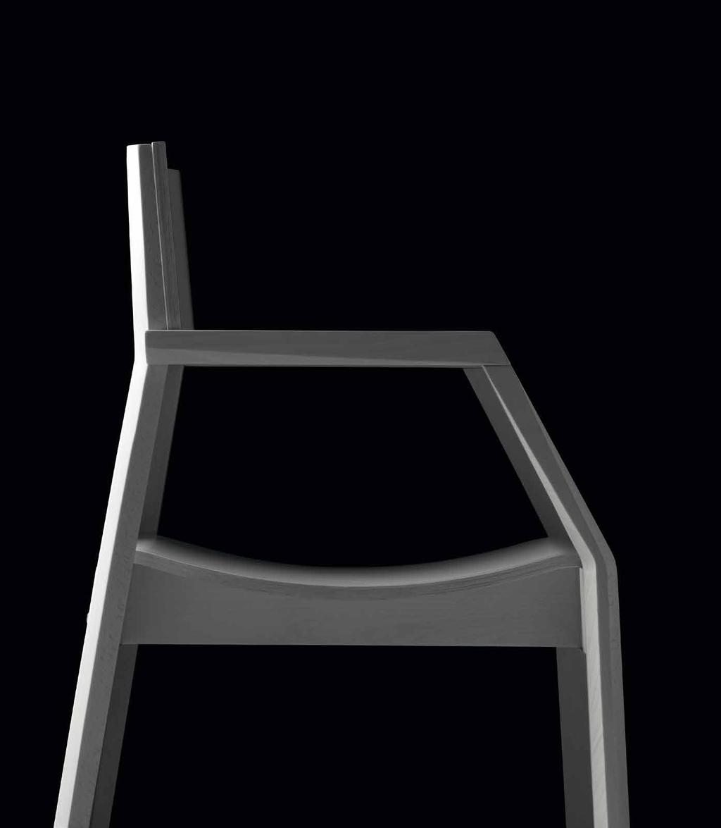 024 025 025 maki seating seating collection MAKI DESIGN ENZo BERTI / news 2017 CARTA D IDENTITÀ / IDENTITY CARD n. pezzi massello / no. of solid wood pieces n. pezzi espanso/ no.