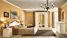 02 Letto ferro legno / Iron and wood double bed: L 179 H 124/60 P 205 Comodini / Nightstands: L 51 H 61 P 42