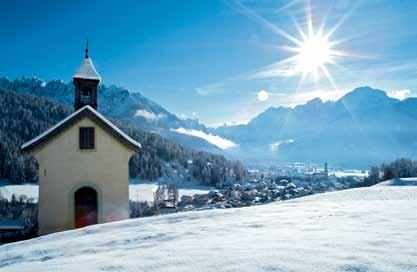 DOBBIACO E il fascino delle montagne dell Alto Adige a rendere così particolare la vita in questa zona. Il paesaggio, l aria fresca e pulita come le acque dei laghi montani attorno a Dobbiaco.