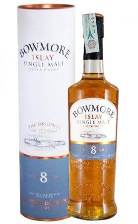 Bowmore 8 Bowmore 8 y.o. è il più basilare nell ampio core-range della più antica distilleria di Islay. Aspetto: Oro.