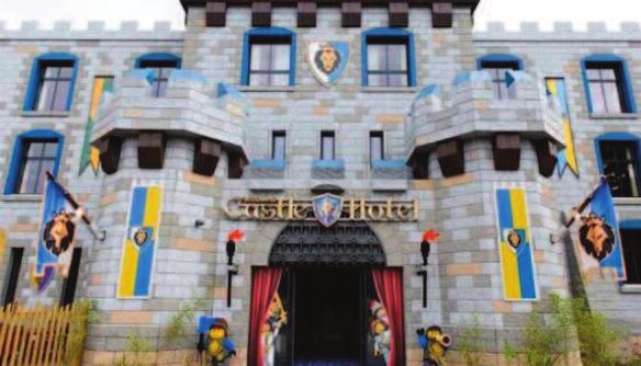 Il Legoland Windsor Resort, un parco di divertimenti situato nel Regno Unito e dedicato al mondo dei mattoncini del brand danese, ha, infatti, inaugurato il suo Castle Hotel, un vero albergo con