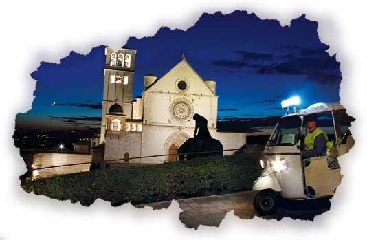Assisi by night E 35,00