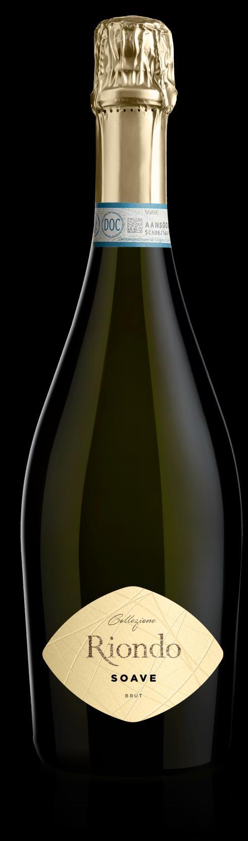 Collezione Soave Spumante Spumante, Brut Soave D.O.C. Garganega 11,5% 12 g/litro 6 g/litro 6-8 C Macerazione uve a freddo, fermentazione primaria a 16, elaborazione in autoclave per tre mesi.