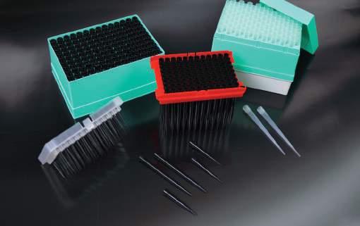 Black tips with electrical conductivity, obtained thanks to the conductive polypropylene, which allows the robotic pipetting systems to recognize the filling level.