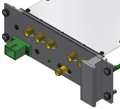 scassi) e inserire 4 manicotti di plastica Schroff 21100-464 nelle 4 fessure presenti sul